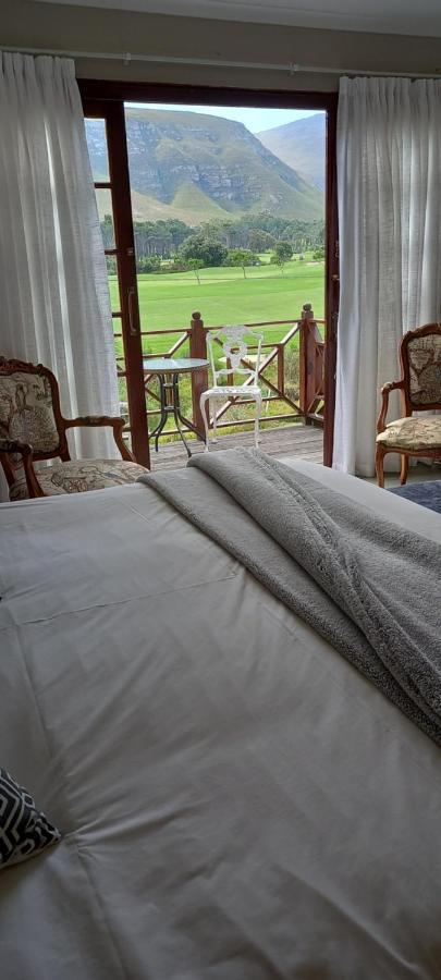 Mulligans Guest Lodge Херманус Экстерьер фото
